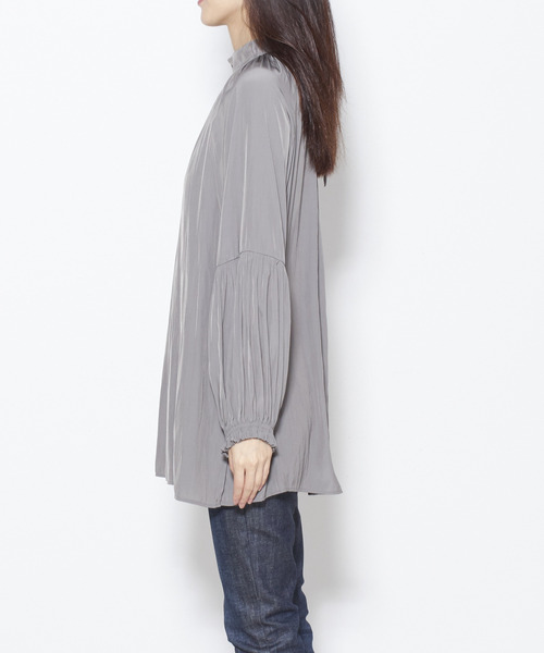 Tiara（ティアラ）の「袖ボリュームハイネックブラウス（シャツ/ブラウス・レディース・ピンク/ブラック/グレー/グレー系その他・FREE）」の12枚目の写真