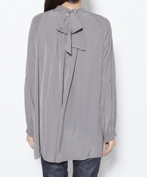 Tiara（ティアラ）の「袖ボリュームハイネックブラウス（シャツ/ブラウス・レディース・ピンク/ブラック/グレー/グレー系その他・FREE）」の15枚目の写真