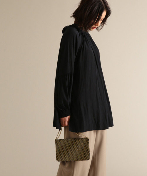 Tiara（ティアラ）の「袖ボリュームハイネックブラウス（シャツ/ブラウス・レディース・ピンク/ブラック/グレー/グレー系その他・FREE）」の21枚目の写真