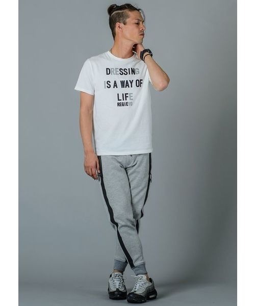 REGIEVO(レジエボ)の「【REGIEVO】メッセージプリントTシャツ(Tシャツ/カットソー・メンズ・ブラック/オフホワイト・S/M/L/XL)」の4枚目の写真