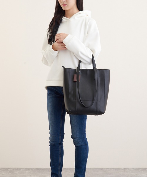 LUGG NAGG(ラグナグ)の「【addottona】 2WAY縦型大容量トートバッグ(トートバッグ・レディース・ブラック/シルバー/ベージュ・FREE)」の13枚目の写真