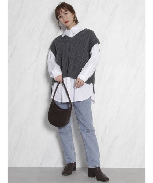 dazzlin（ダズリン）の「シャツセットベストトップス（ニット/セーター・レディース・アイボリー/グレー/ブラウン・FREE）」の5枚目の写真