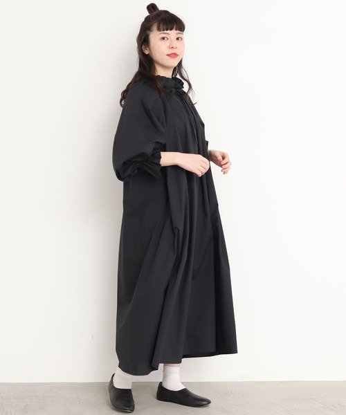 I am I in fact...（アイアムアイインファクト）の「CM80タイプライター　タック衿ワンピース（ワンピース・レディース・ブラック/ホワイト・FREE）」の19枚目の写真