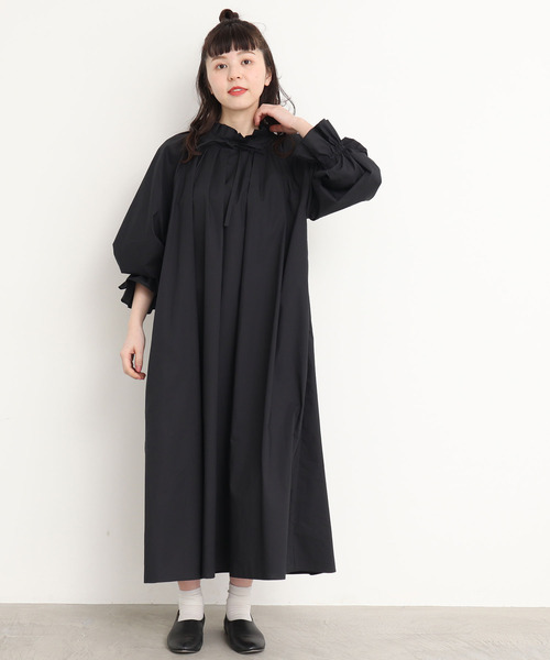 I am I in fact...（アイアムアイインファクト）の「CM80タイプライター　タック衿ワンピース（ワンピース・レディース・ブラック/ホワイト・FREE）」の20枚目の写真