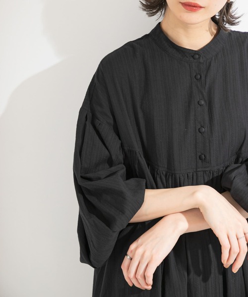 KBF（ケイビーエフ）の「ギャザーボリュームワンピース（ワンピース・レディース・ブラック/オフホワイト/ブルー系その他・ONE）」の10枚目の写真