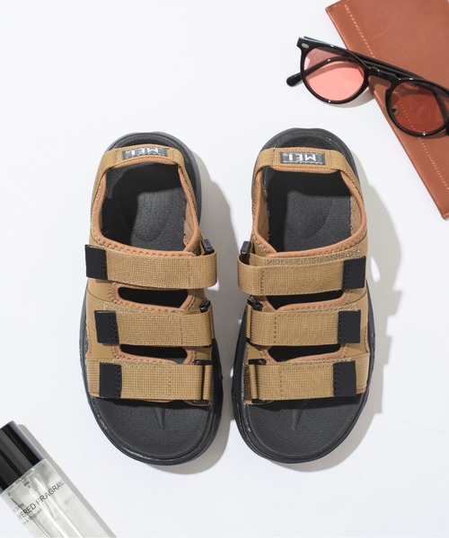 MEI（メイ）の「【MEI】リサイクルナイロン3ベルトサンダル（サンダル・メンズ・ブラック/ライトブラウン/ブラウン・23/26/25/28/24/27）」の3枚目の写真