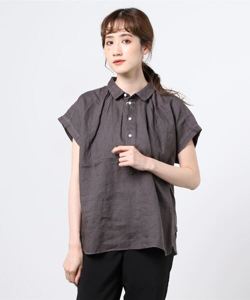 D.M.G.(ドミンゴ)の「D.M.G / ディーエムジー S/Sレギュラーカラーシャツ(シャツ/ブラウス・レディース・チャコール/ベージュ/ライトグリーン・2)」の2枚目の写真