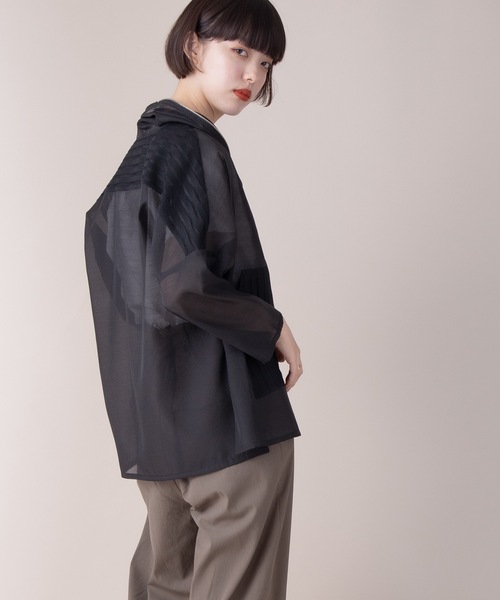 La SRIC(ラスリック)の「La SRIC / メッシュレースパーカ(シャツ/ブラウス・レディース・ベージュ/ブラック・38)」の8枚目の写真