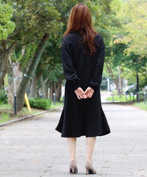 nina mew（ニーナミュウ）の「パフスリーブフレアスウェットワンピース（ワンピース・レディース・ピンク/ブラック・FREE）」の19枚目の写真