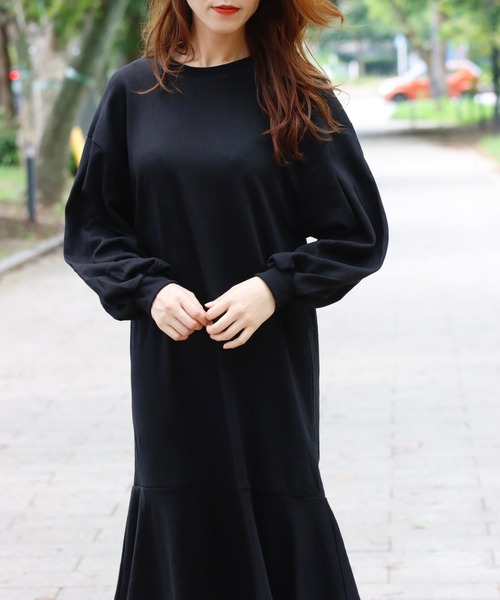 nina mew（ニーナミュウ）の「パフスリーブフレアスウェットワンピース（ワンピース・レディース・ピンク/ブラック・FREE）」の15枚目の写真