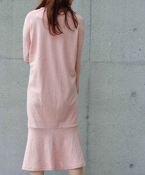 nina mew（ニーナミュウ）の「パフスリーブフレアスウェットワンピース（ワンピース・レディース・ピンク/ブラック・FREE）」の22枚目の写真