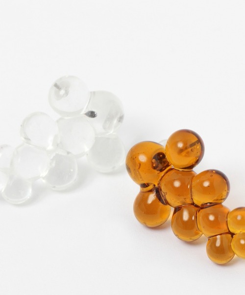 GLOBAL WORK（グローバルワーク）の「グラスツブツブピアス/948724（ピアス（両耳用）・レディース・ブラウン/その他2・FREE）」の3枚目の写真