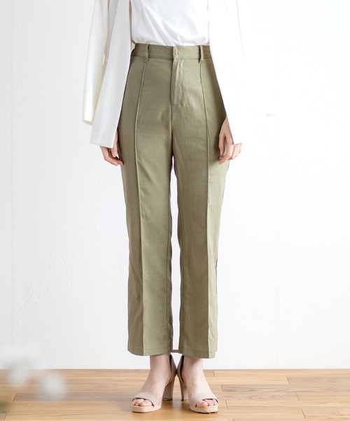 White Collection（ホワイトコレクション）の「リネンフレアーパンツ（その他パンツ・レディース・アイボリー/カーキ・FREE）」の2枚目の写真
