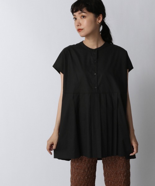 LOWRYS FARM(ローリーズファーム)の「タックシャツショートスリーブ 952035(シャツ/ブラウス・レディース・ブラック/オフホワイト/グリーン・FREE)」の11枚目の写真