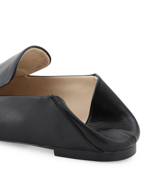 ADAM ET ROPE'(アダムエロペ)の「ステッチソフトローファー(ローファー・レディース・ブラック/ベージュ・23.5cm/24.5cm/23.0cm/24.0cm)」の11枚目の写真