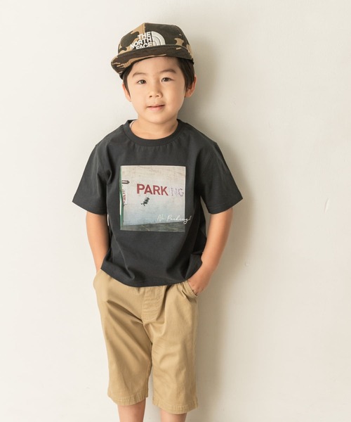 URBAN RESEARCH DOORS(アーバンリサーチドアーズ)の「PARKINGプリントTシャツ(KIDS)(Tシャツ/カットソー・キッズ・オフホワイト/ベージュ/スミクロ・90/105/150/120/135)」の3枚目の写真