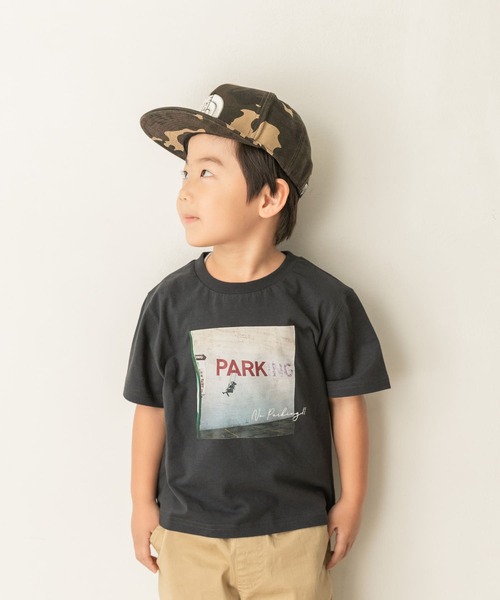 URBAN RESEARCH DOORS(アーバンリサーチドアーズ)の「PARKINGプリントTシャツ(KIDS)(Tシャツ/カットソー・キッズ・オフホワイト/ベージュ/スミクロ・90/105/150/120/135)」の9枚目の写真