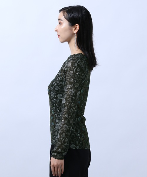 HARE（ハレ）の「FLOWERキリカエカットソー(HARE)（Tシャツ/カットソー・レディース・ブラック/ベージュ/ネイビー・FREE）」の5枚目の写真