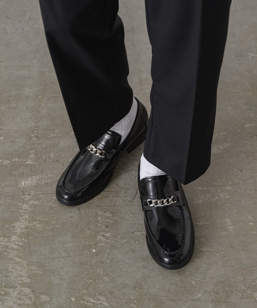 EDEL（エーデル）の「EDEL - チェーンタッセルローファー（ローファー・メンズ・ブラック・SMALL/MEDIUM/LARGE）」の5枚目の写真