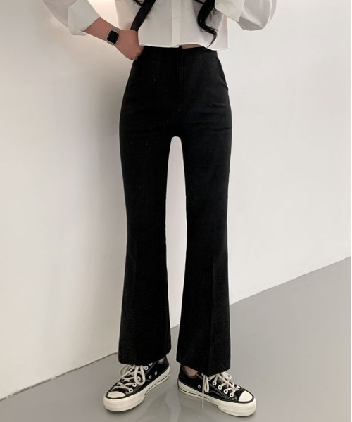 BEIDELLI（ベイデリー）の「[BELLIDE MADE] ブーツカットストレッチスラックス（スラックス・レディース・ブラック/ベージュ・SMALL/MEDIUM）」の7枚目の写真