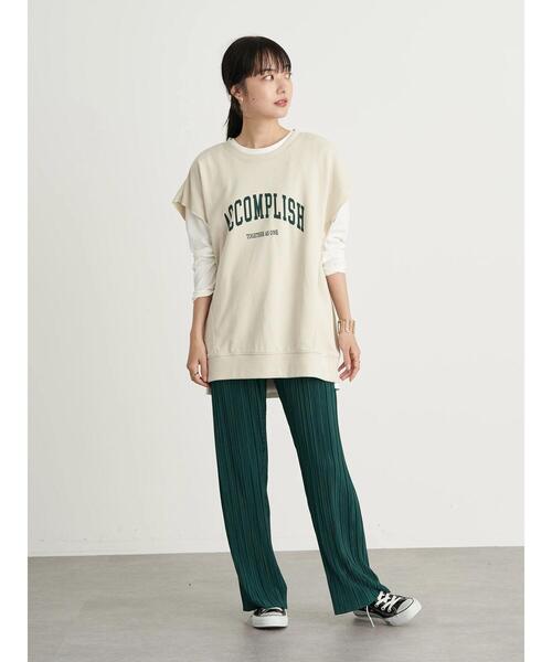 earth music&ecology（アースミュージックアンドエコロジー）の「ミニウラケカレッジベスト ＊（ベスト・レディース・チャコールグレー/グリーン/ライトベージュ・FREE）」の21枚目の写真