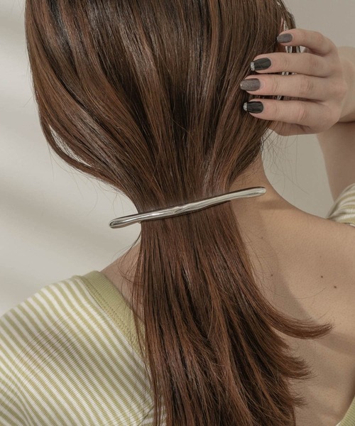 SMELLY（スメリー）の「ユガミメタルバーバレッタ（バレッタ/ヘアクリップ・レディース・シルバー/ゴールド・-）」の18枚目の写真