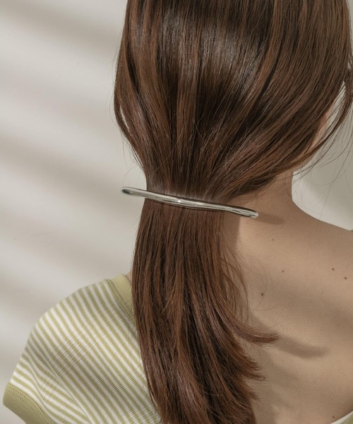 SMELLY（スメリー）の「ユガミメタルバーバレッタ（バレッタ/ヘアクリップ・レディース・シルバー/ゴールド・-）」の21枚目の写真
