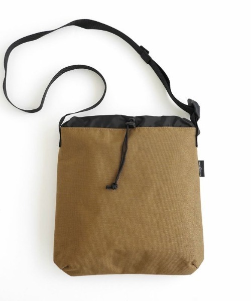 ARTS & CRAFTS(アーツアンドクラフト)の「アーツアンドクラフツ / DURABLE NYLON デュラブルナイロン / CHALK SHOULDER L /チョークショルダーL(ショルダーバッグ・メンズ・ブラウン/ブラック/オリーブ/カモフラージュ・FREE)」の2枚目の写真