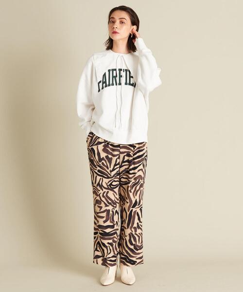 BEAUTY&YOUTH UNITED ARROWS（ビューティーアンドユースユナイテッドアローズ）の「BY カレッジプリント裏起毛スウェットプルオーバー ∴◆（スウェット・レディース・ホワイト/ライトグレー/ダークグレー/パープル・FREE）」の22枚目の写真