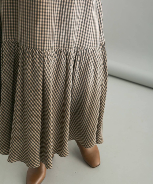 URBAN RESEARCH（アーバンリサーチ）の「キュプラティアードスカート（スカート・レディース・ベージュ系その他/ブルー系その他・38/36）」の8枚目の写真