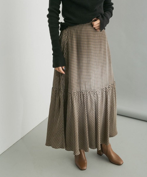 URBAN RESEARCH（アーバンリサーチ）の「キュプラティアードスカート（スカート・レディース・ベージュ系その他/ブルー系その他・38/36）」の20枚目の写真