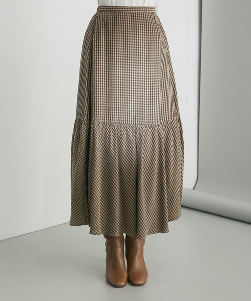 URBAN RESEARCH（アーバンリサーチ）の「キュプラティアードスカート（スカート・レディース・ベージュ系その他/ブルー系その他・38/36）」の22枚目の写真