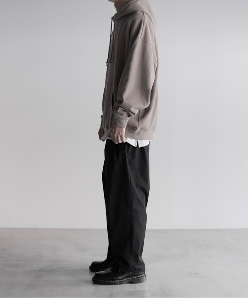 RUUBON（ルーボン）の「【RUUBON】wide pull over parka / ワイドプルオーバーパーカー（パーカー・メンズ・ブラック/ライトグレー/グレイッシュベージュ・S/M/L）」の12枚目の写真