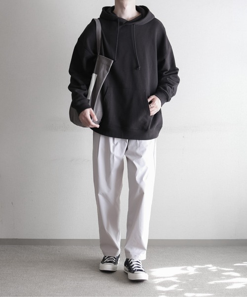 RUUBON（ルーボン）の「【RUUBON】wide pull over parka / ワイドプルオーバーパーカー（パーカー・メンズ・ブラック/ライトグレー/グレイッシュベージュ・S/M/L）」の16枚目の写真