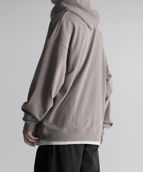 RUUBON（ルーボン）の「【RUUBON】wide pull over parka / ワイドプルオーバーパーカー（パーカー・メンズ・ブラック/ライトグレー/グレイッシュベージュ・S/M/L）」の7枚目の写真