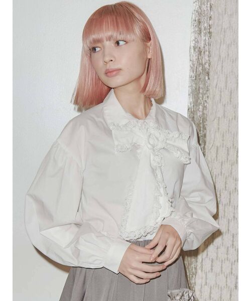 merry jenny(メリージェニー)の「フリルボウタイブラウス(シャツ/ブラウス・レディース・オフホワイト/ブラック/ラベンダー・FREE)」の19枚目の写真