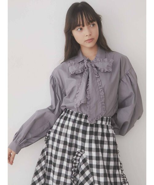 merry jenny(メリージェニー)の「フリルボウタイブラウス(シャツ/ブラウス・レディース・オフホワイト/ブラック/ラベンダー・FREE)」の4枚目の写真