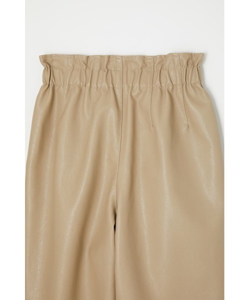 MOUSSY（マウジー）の「F／LEATHER GATHER パンツ（その他パンツ・レディース・ブラック/ベージュ/カーキ・1/2）」の6枚目の写真