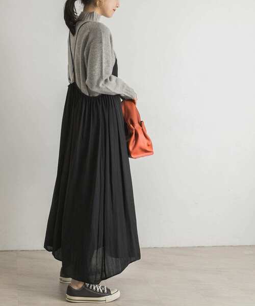 URBAN RESEARCH（アーバンリサーチ）の「ギャザーキャミワンピース（ワンピース・レディース・グレー系その他/ブラウン/ブラック・FREE）」の17枚目の写真