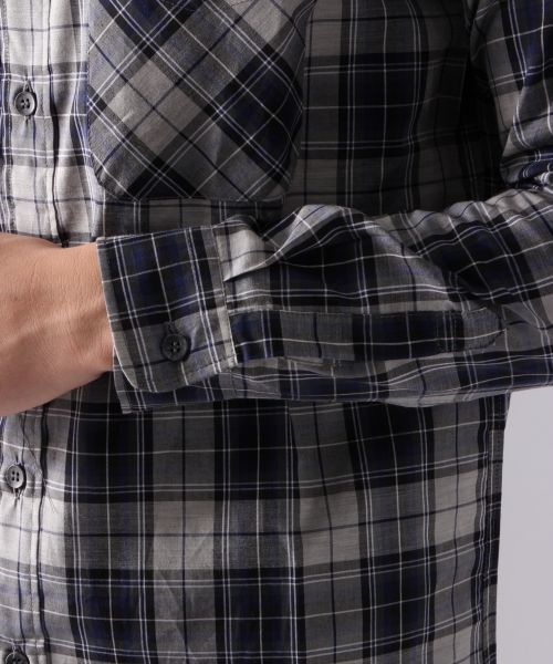 HARE（ハレ）の「シャンブレーチェックシャツ(HARE)（シャツ/ブラウス・メンズ・レッド/ネイビー・SMALL/LARGE/MEDIUM）」の10枚目の写真