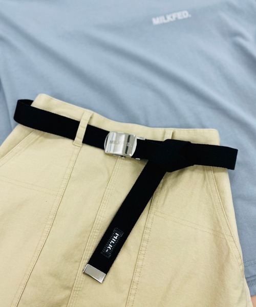 MILKFED.(ミルクフェド)の「MILKFED. GI BELT(ベルト・レディース・ブラック/ベージュ・ONE SIZE)」の2枚目の写真
