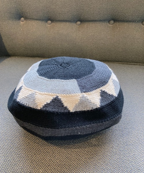 And A（アンドエー）の「AlexanderLeeChang アレキサンダーリーチャン / 5050 TAM 22 切り替えニットタム / AC052201（ニットキャップ/ビーニー・メンズ・イエロー/ブラック/ナチュラル・FREE）」の2枚目の写真