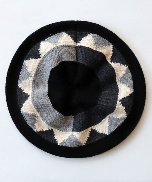 And A（アンドエー）の「AlexanderLeeChang アレキサンダーリーチャン / 5050 TAM 22 切り替えニットタム / AC052201（ニットキャップ/ビーニー・メンズ・イエロー/ブラック/ナチュラル・FREE）」の12枚目の写真