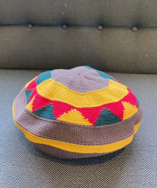 And A（アンドエー）の「AlexanderLeeChang アレキサンダーリーチャン / 5050 TAM 22 切り替えニットタム / AC052201（ニットキャップ/ビーニー・メンズ・イエロー/ブラック/ナチュラル・FREE）」の4枚目の写真