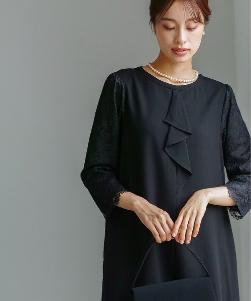 WHITE JOOLA(ホワイトジョーラ)の「喪服・礼服【洗えるフォーマル】お袖スカラップレース切り替えデザインブラックフォーマルワンピース(ワンピース・レディース・ブラック・11号/9号/13号/7号/15号)」の17枚目の写真