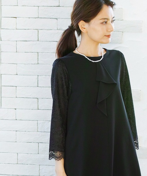 WHITE JOOLA(ホワイトジョーラ)の「喪服・礼服【洗えるフォーマル】お袖スカラップレース切り替えデザインブラックフォーマルワンピース(ワンピース・レディース・ブラック・11号/9号/13号/7号/15号)」の13枚目の写真