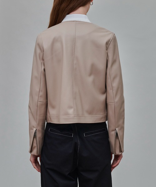 UNITED TOKYO（ユナイテッドトウキョウ）の「フェイクレザー