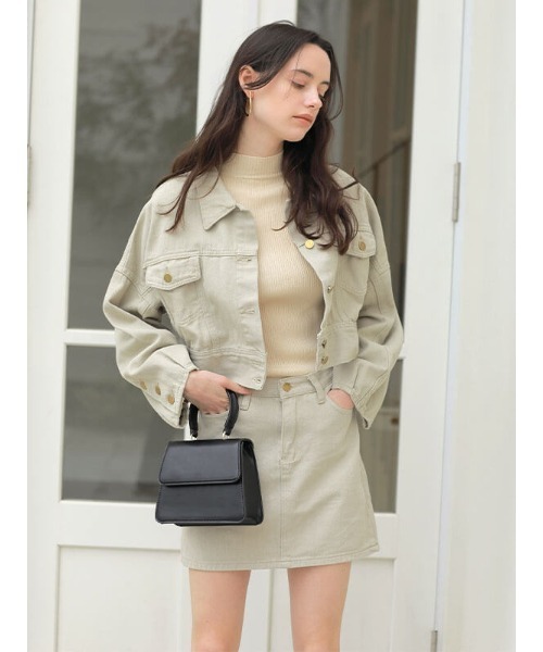 ACYM(アシーム)の「Betty casual mini ジャケット(デニムジャケット・レディース・ブラック/ベージュ・FREE)」の2枚目の写真