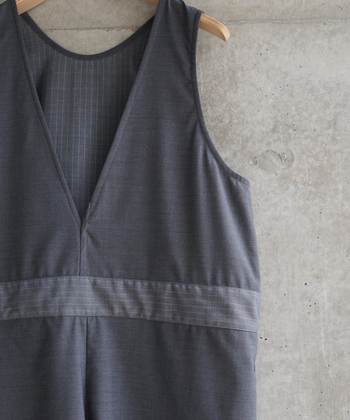 sneeuw(スニュウ)の「ストライプmixオールインワン(サロペット/オーバーオール・レディース・ブラック/グレー・ONESIZE)」の4枚目の写真