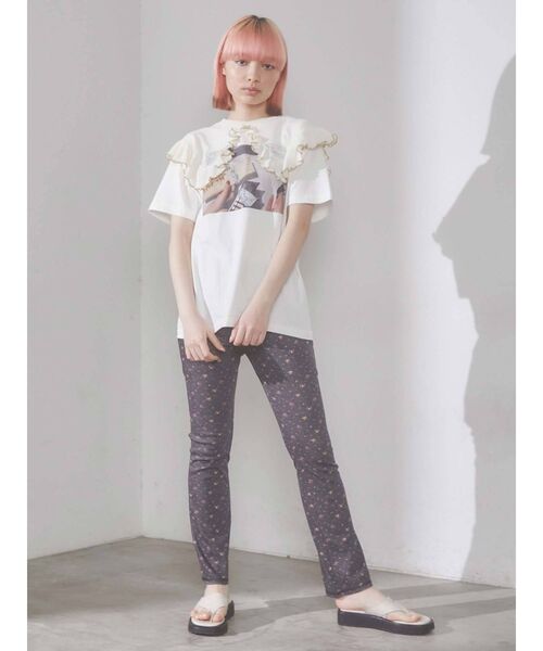 merry jenny(メリージェニー)の「petit floral フレアレギンス(その他パンツ・レディース・オフホワイト/ブラック・FREE)」の12枚目の写真